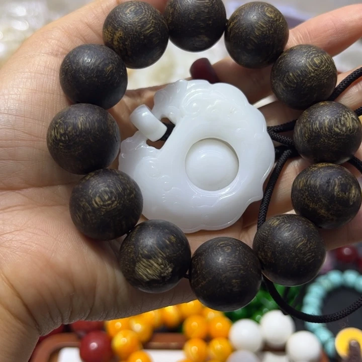 核桃手串/手链高冰透锁