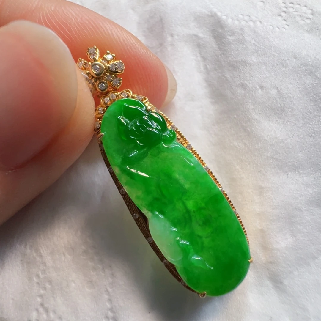 吊坠(不含链)18K金镶嵌翡翠