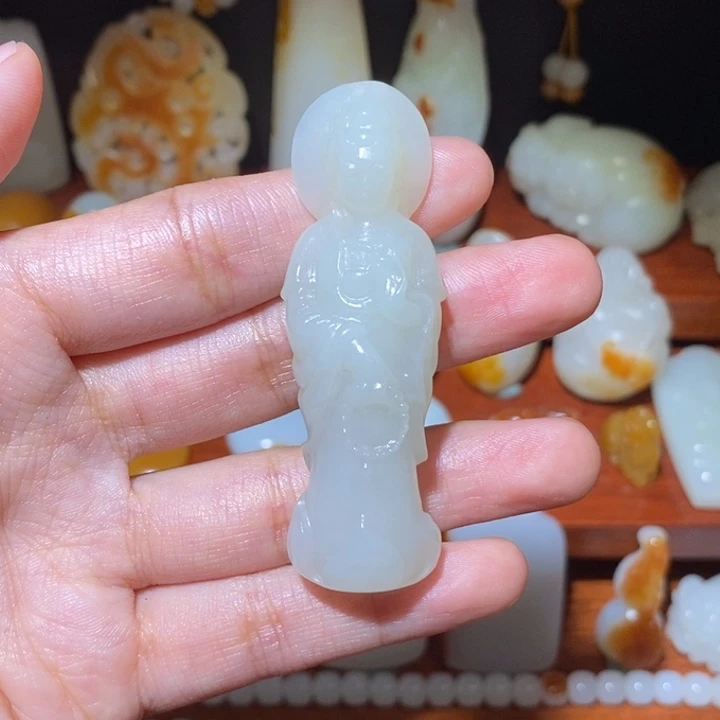 颈饰未镶嵌和田玉