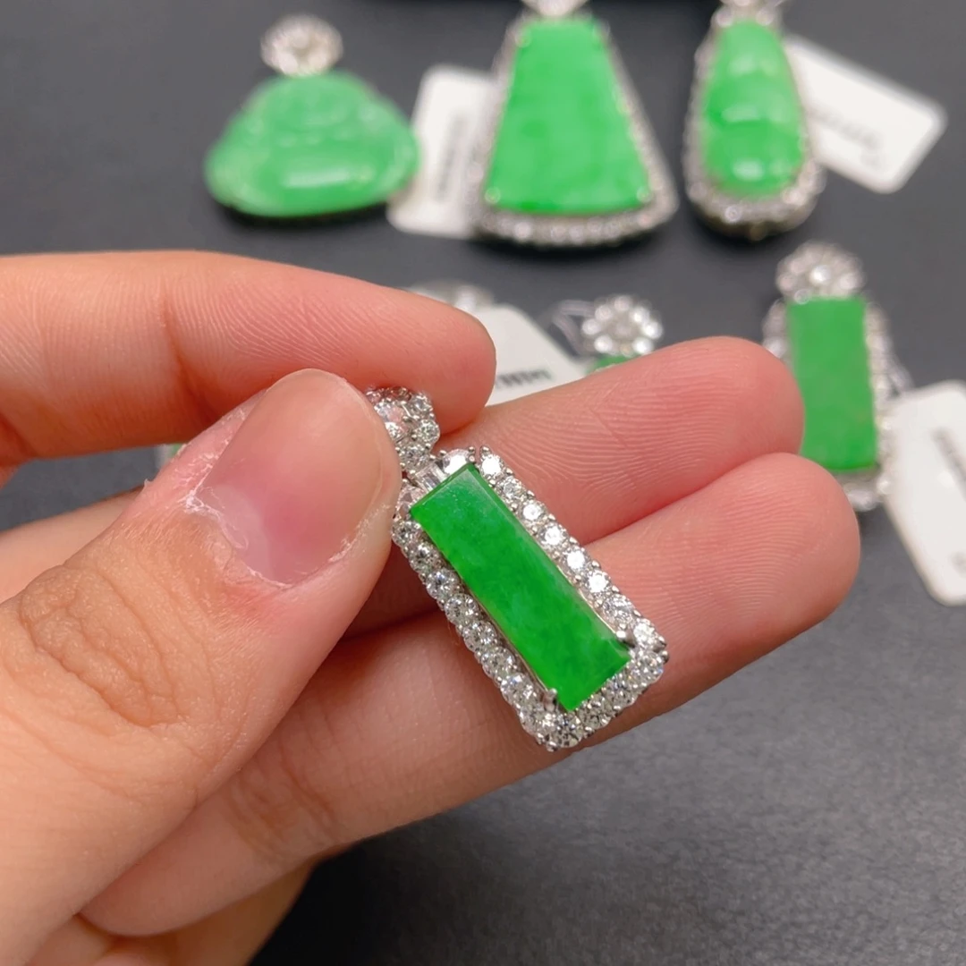 翡翠银S925镶嵌颈饰