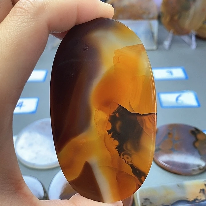 玛瑙/玉髓未镶嵌珠宝半成品