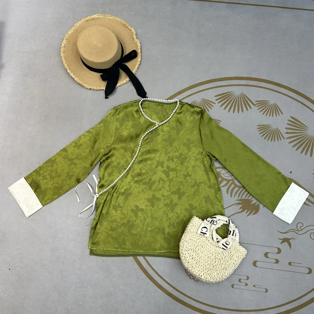 新中式早春新款国风提花珍珠衫糖果色圆领时尚打底