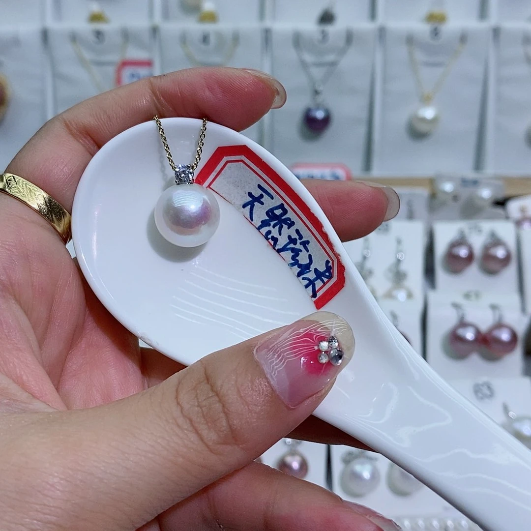 淡水珍珠银S925镶嵌吊坠(赠链)