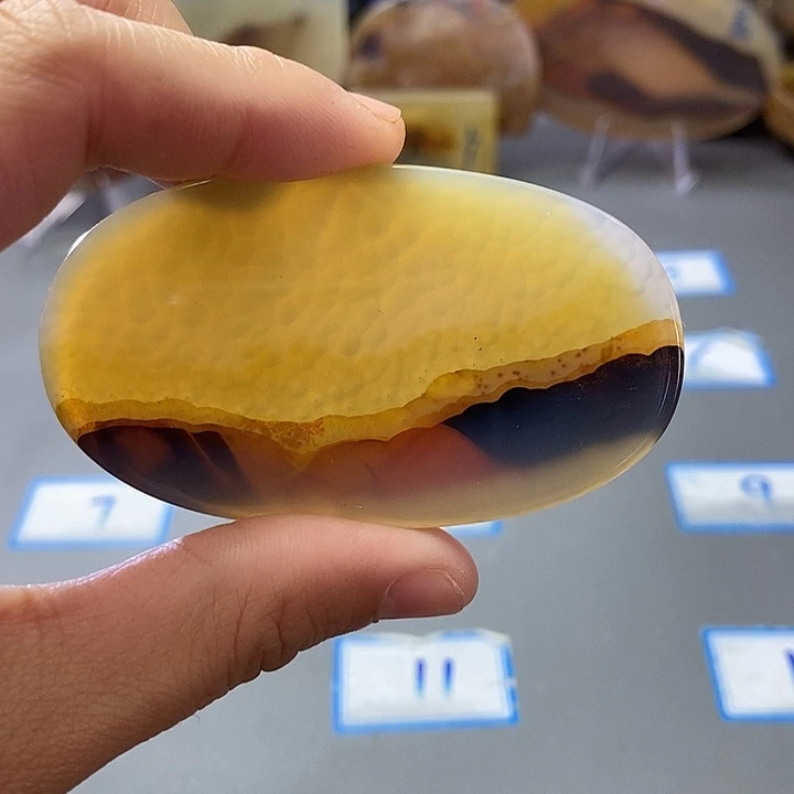 玛瑙/玉髓未镶嵌珠宝半成品54