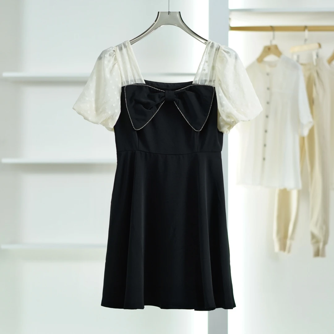 一路童行 谷系列  A453 女装夏方领连衣裙黑色222YLY222