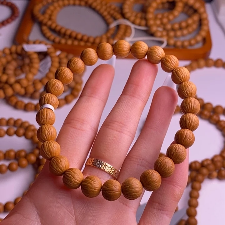 大***辉手串猴头核桃小凤羽