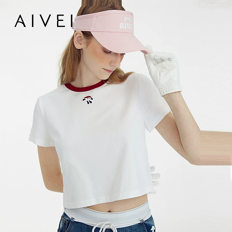 AIVEI欣贺艾薇春季春游小个子减龄正肩短款爱心白色T恤S713717B
