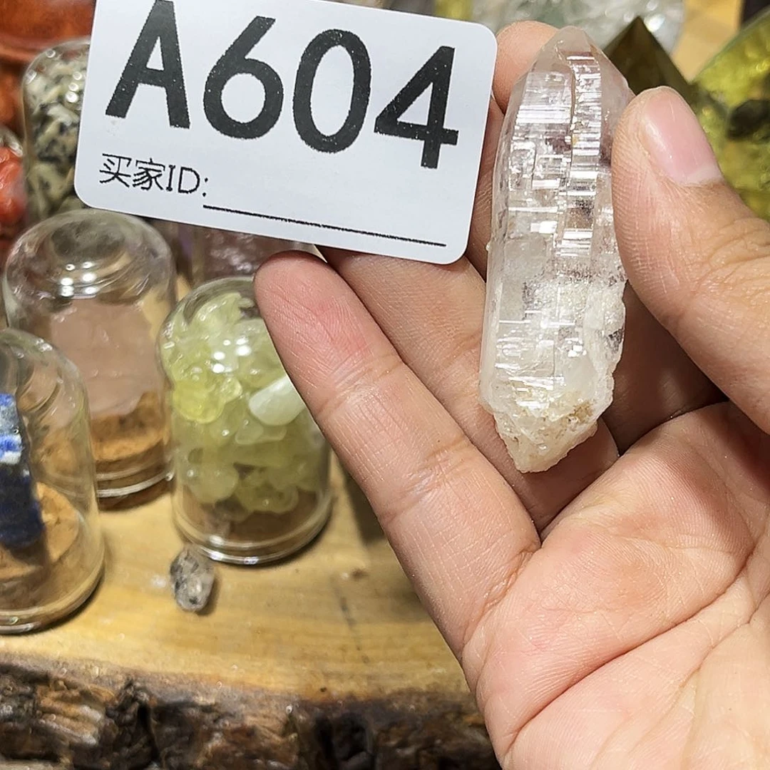 未镶嵌珠宝半成品水晶多样性发其一微瑕