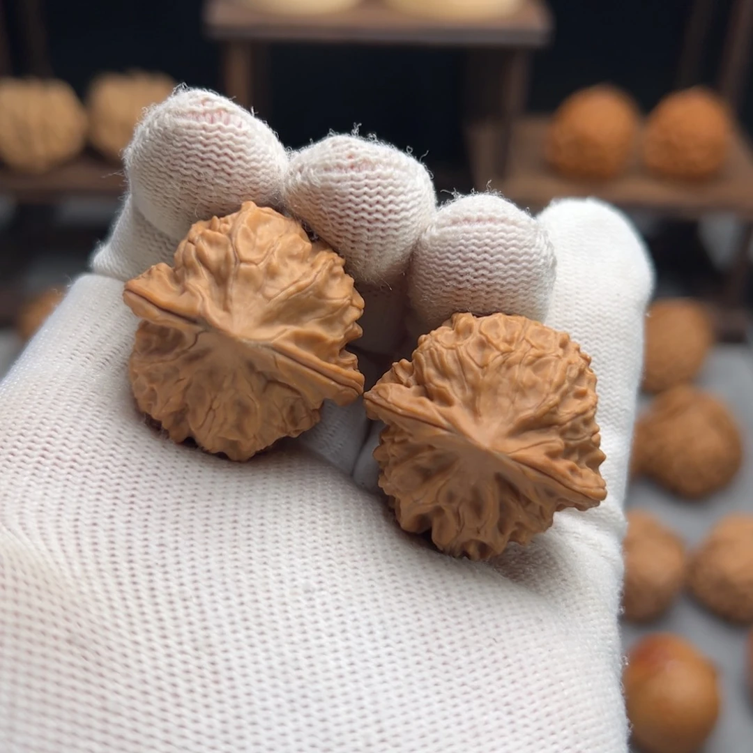 桃核吊坠鸡心小手捻30.30.31