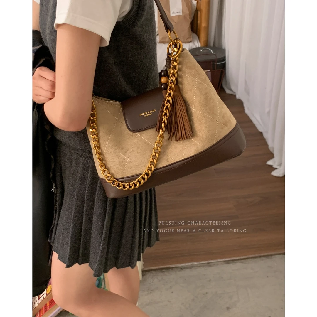 韩系小众腋下包包女款爆款2025新款秋冬复古单肩包百搭通勤托特包