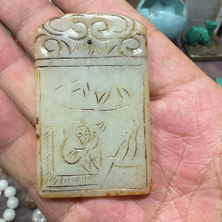和田玉(糖玉)颈饰未镶嵌狮*?
