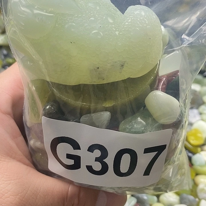 岫玉鱼缸石未镶嵌