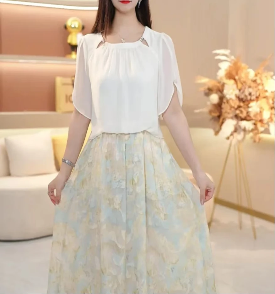 2025年夏季新款时尚优雅减龄连衣裙裙子显瘦气质