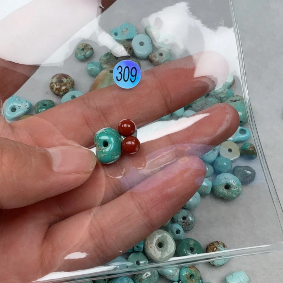 南红玛瑙未镶嵌珠宝奇石