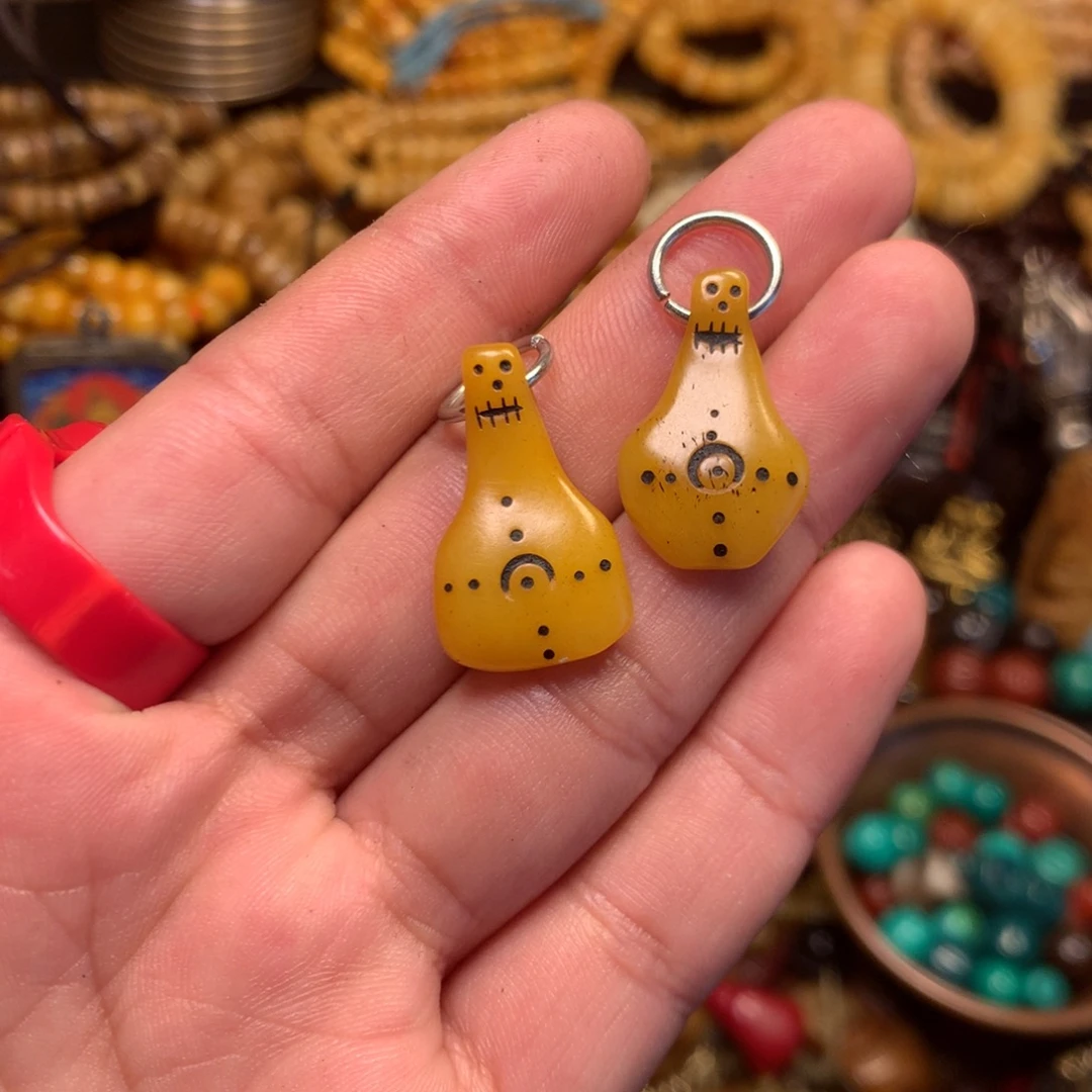 泥塑娘啦擦擦骰子