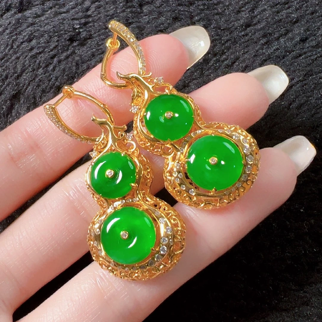 翡翠18K金镶嵌耳饰签收后24小时鉴赏期，过时不退