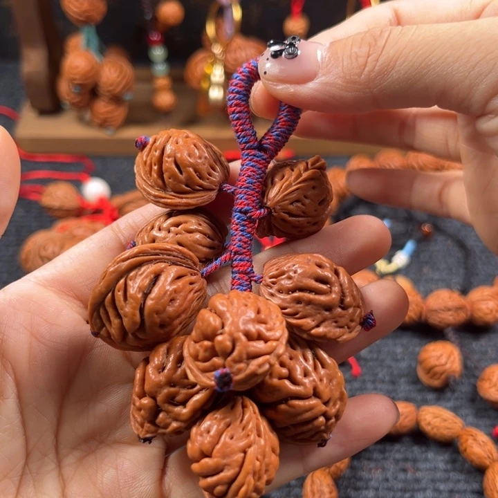 吊坠桃核桃枭挂件L2