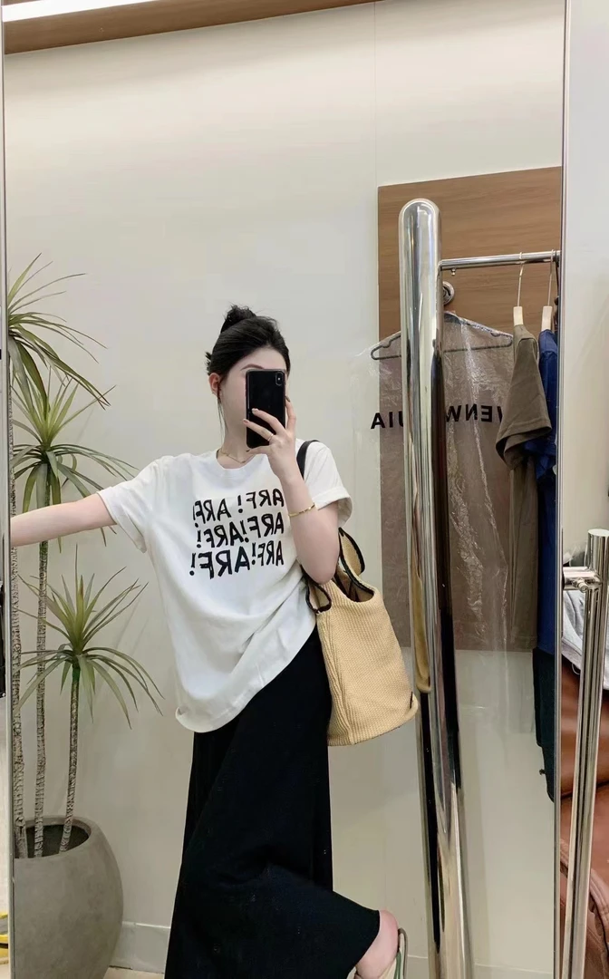 伊伊家 各种上衣清清~