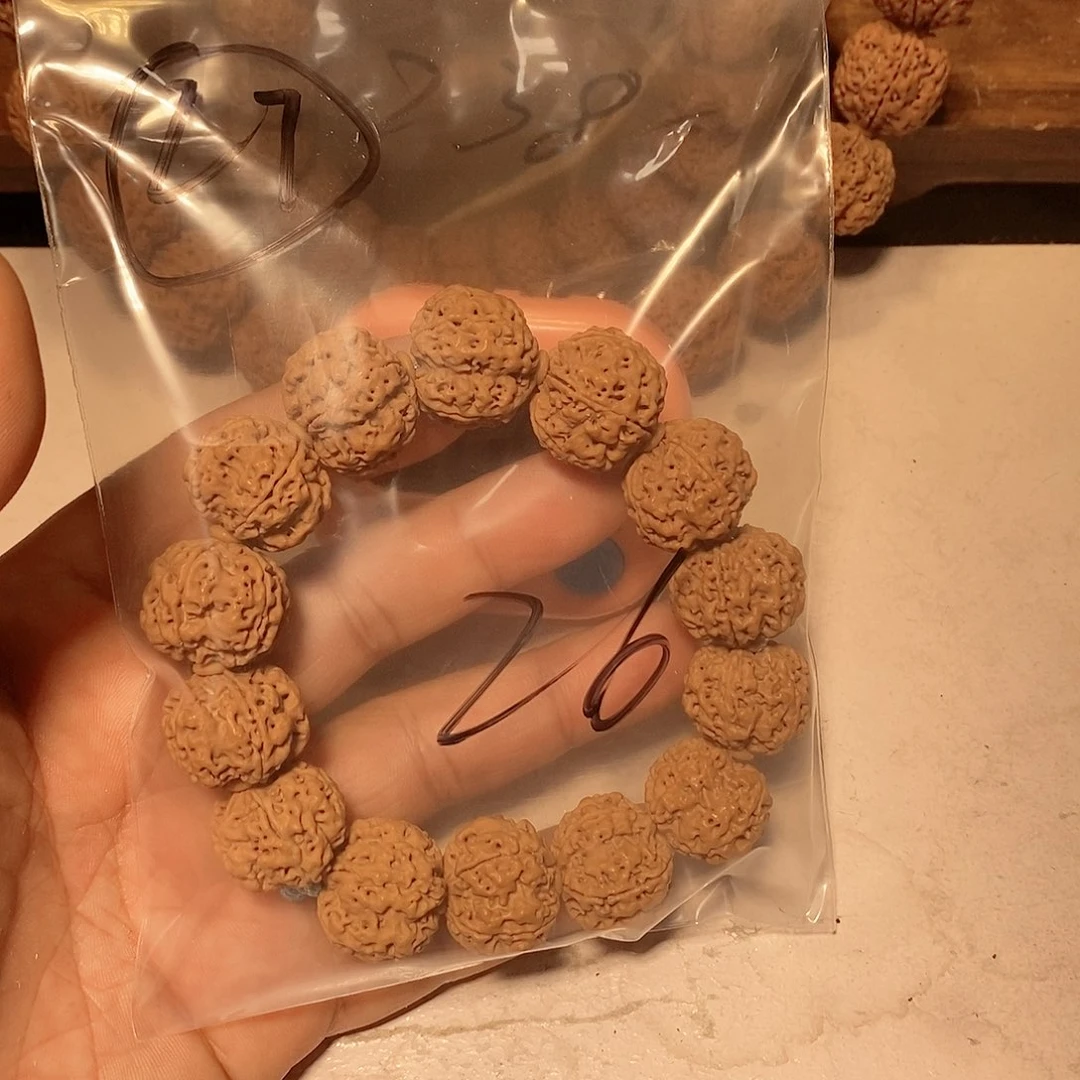 金刚菩提手串?**g27。