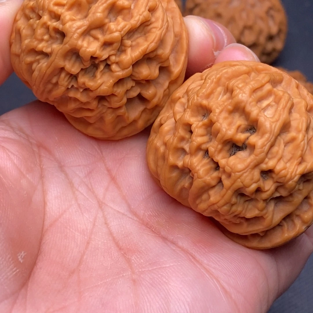 吊坠文玩核桃秦岭野生核桃