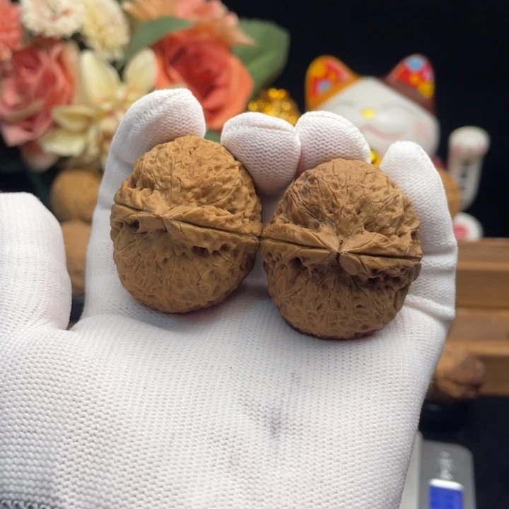 把件文玩核桃云南铁核桃乾坤球2