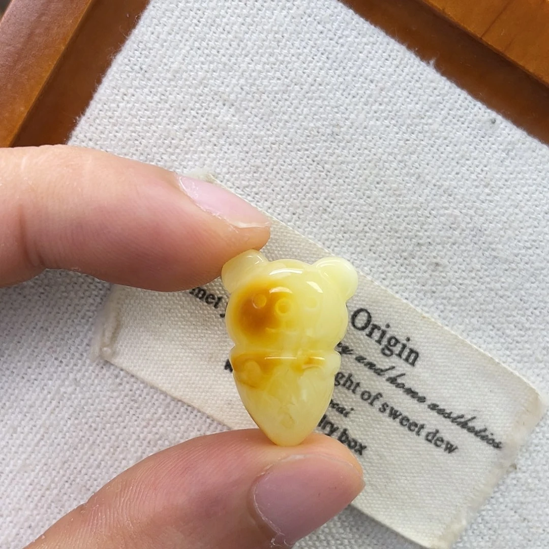 未镶嵌琥珀珠宝奇石小熊冰淇淋