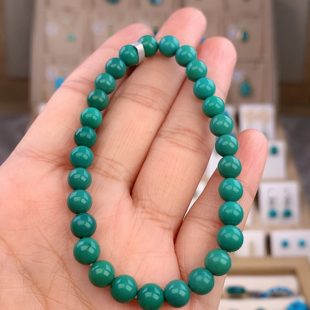 绿松石未镶嵌颈饰6