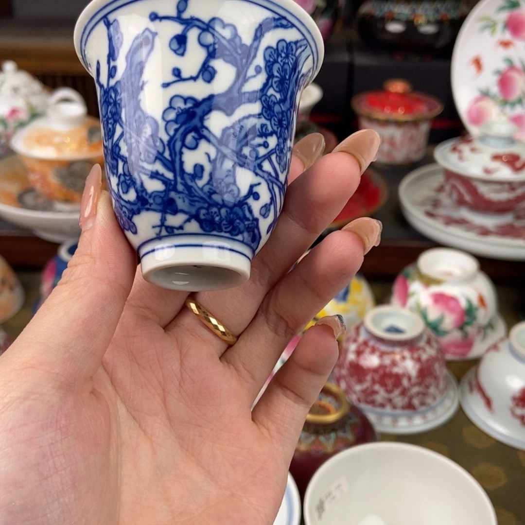 陶瓷艺术家的作品是一种