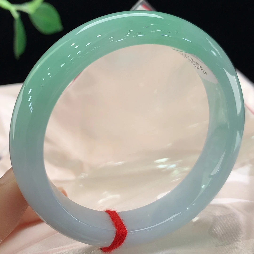 翡翠未镶嵌手镯5834