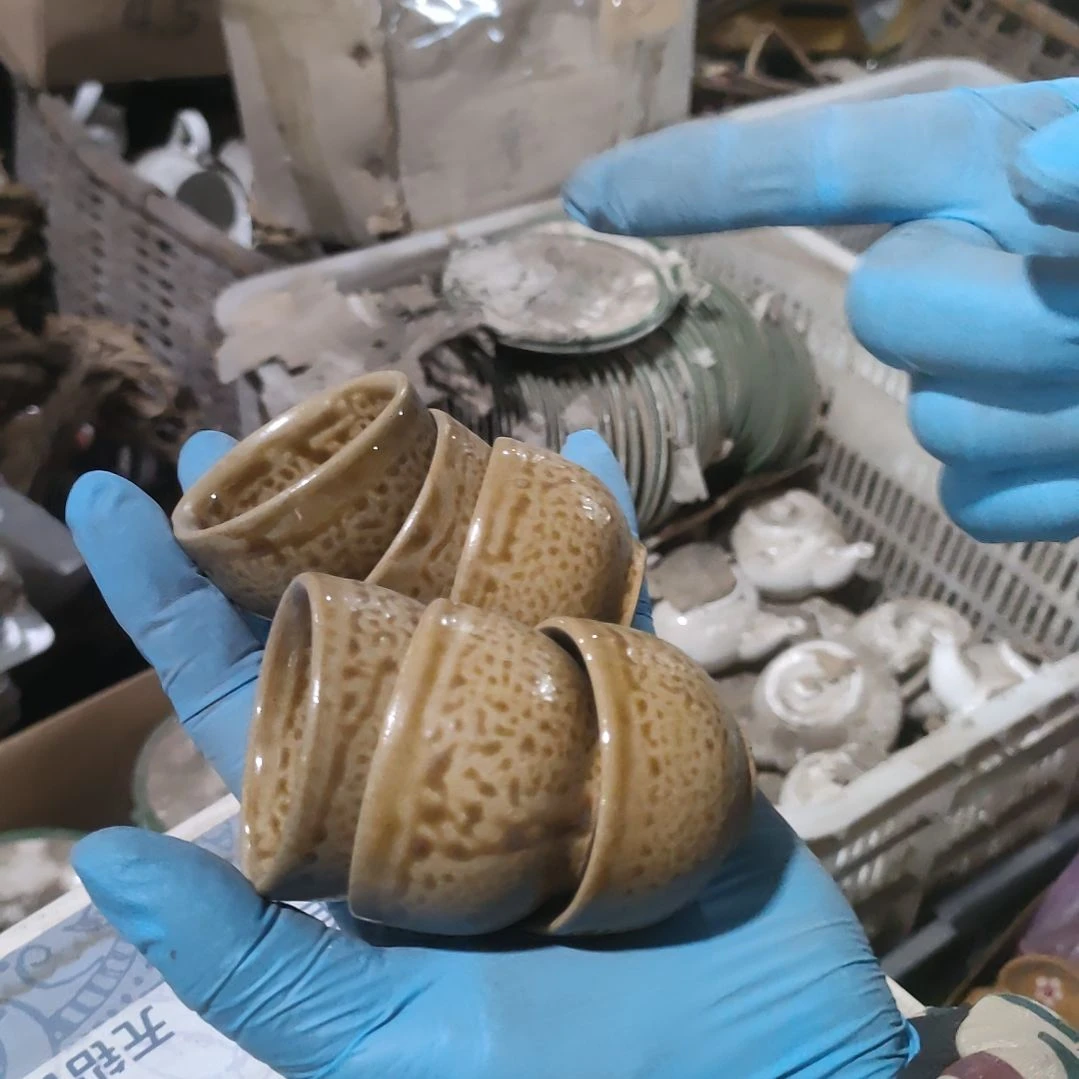 摆件陶瓷盘子碗啥都有