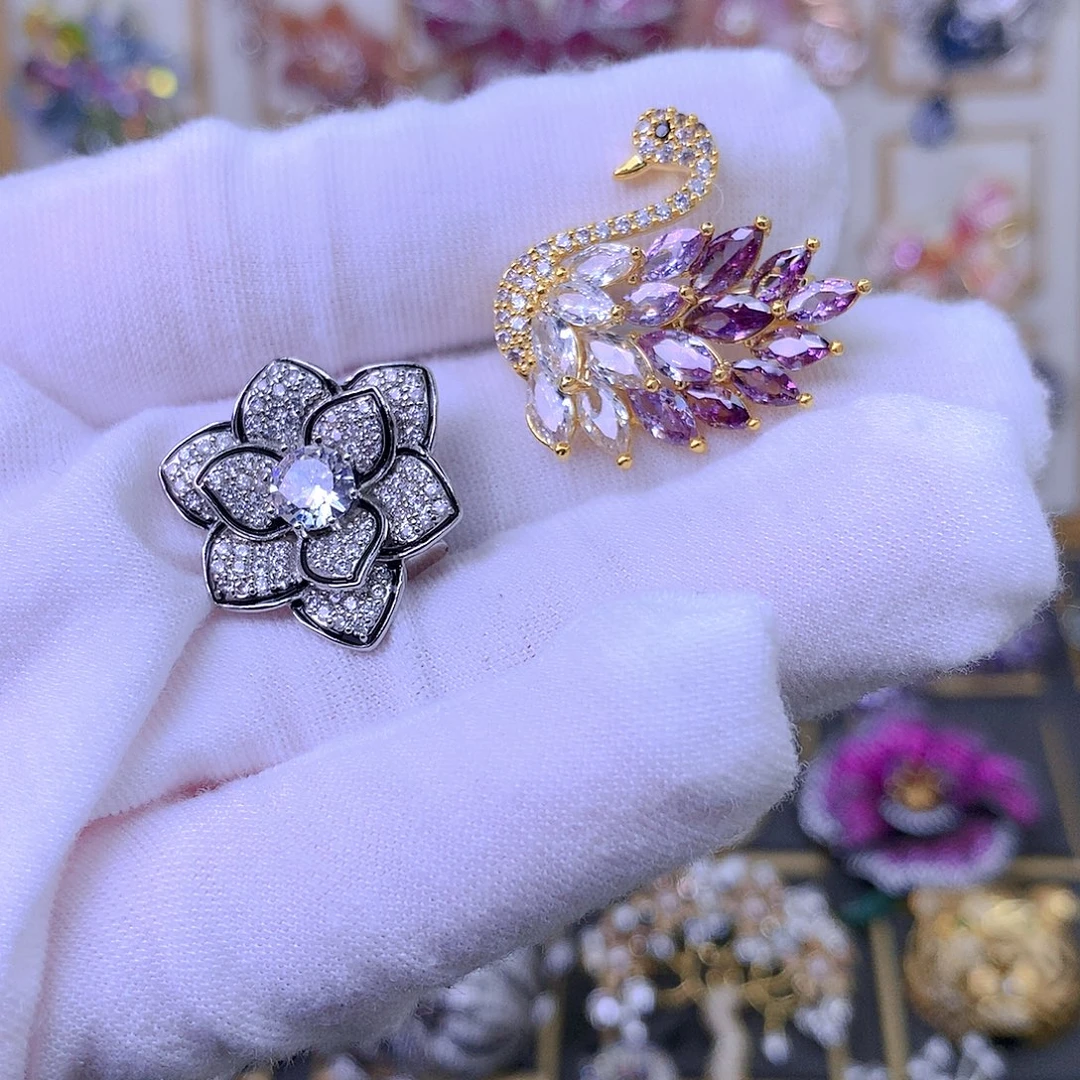 合成立方氧化锆铜胸针胸花