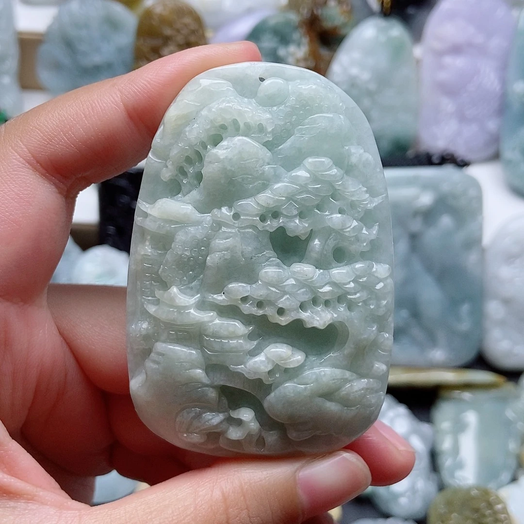 翡翠未镶嵌颈饰翡翠