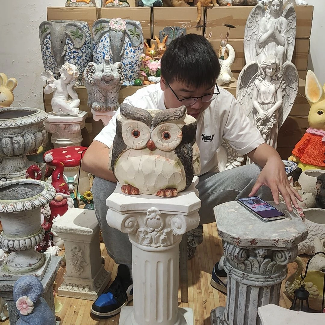 合成树脂猫头鹰花盆摆件