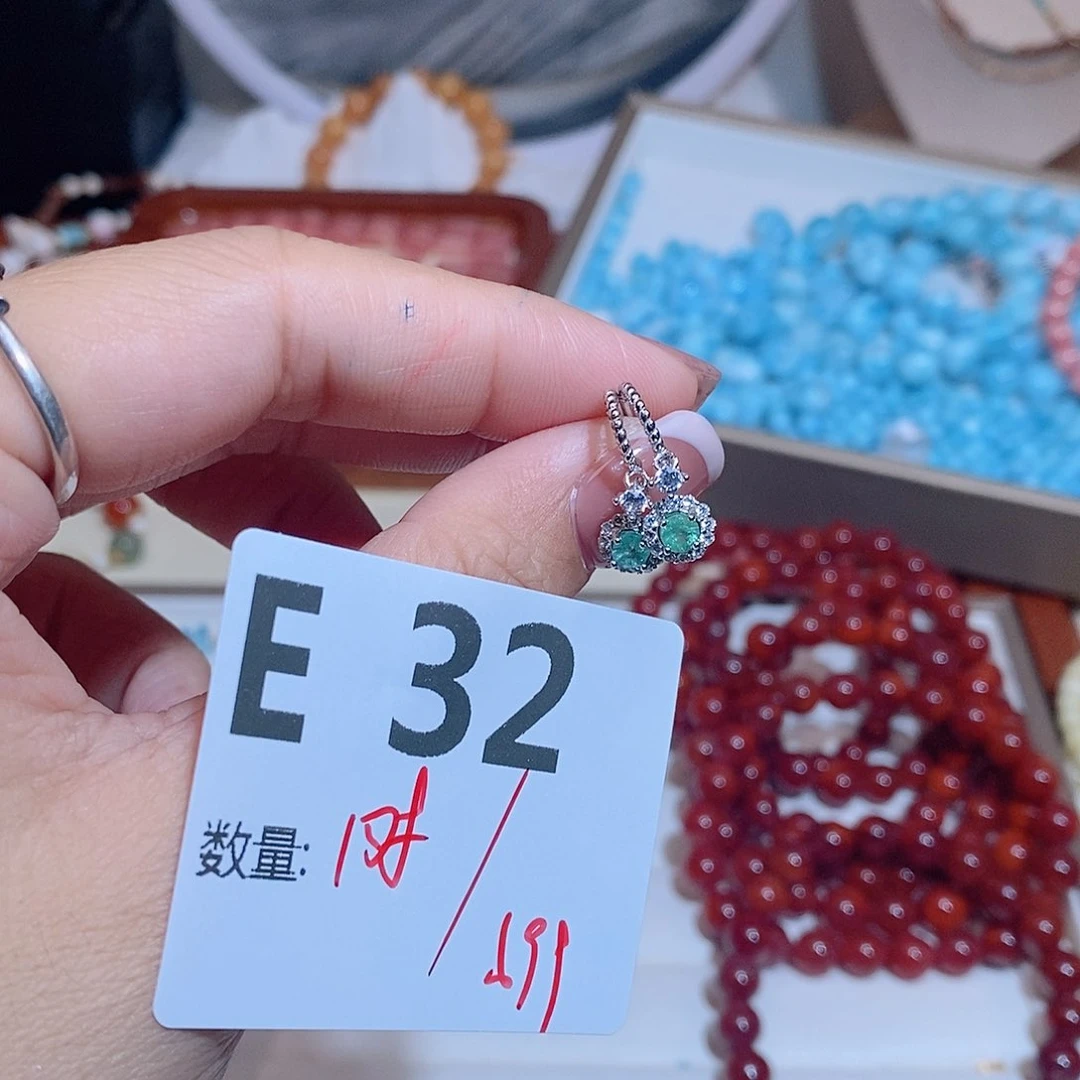 祖母绿珠宝奇石银S925镶嵌E32