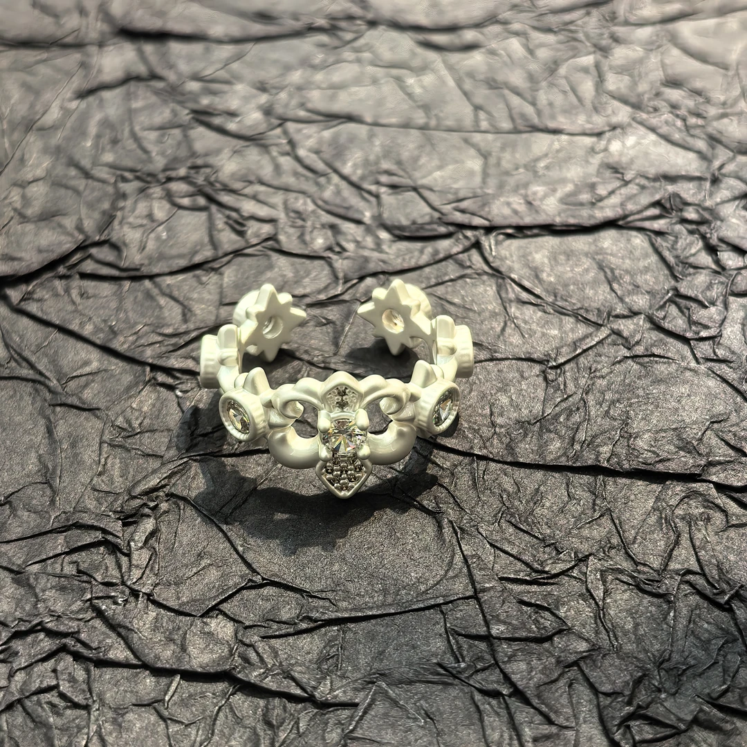 E046亚银色克克闪闪戒指