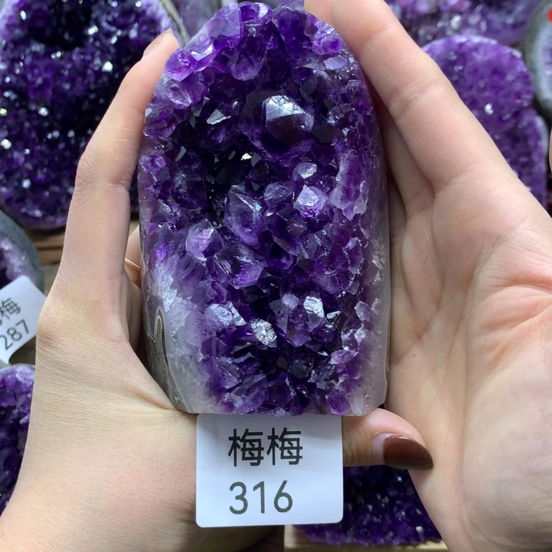 紫晶大型摆件（非配饰）未镶嵌