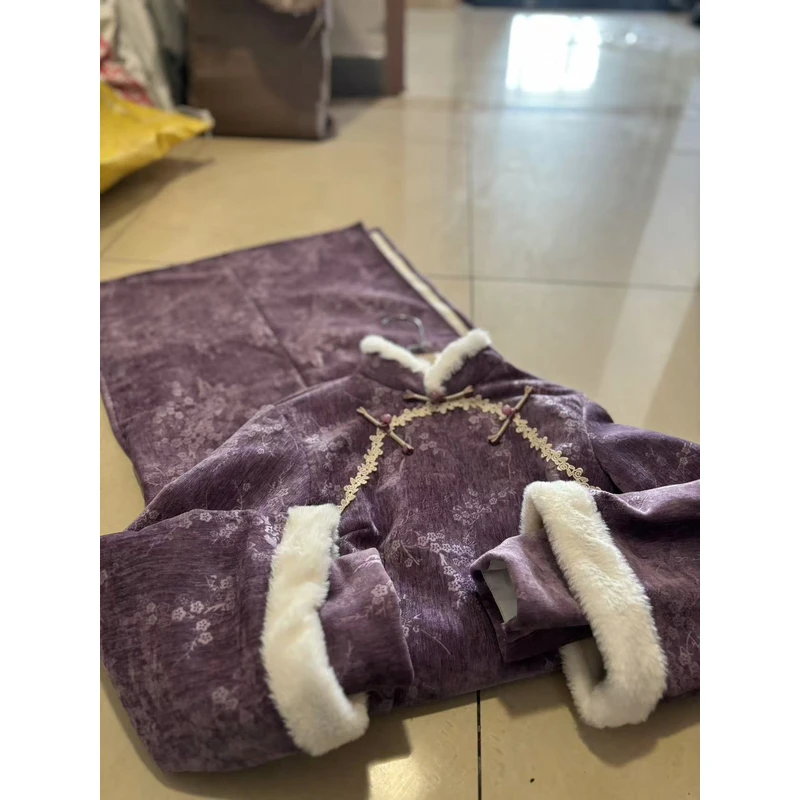 1357 紫色 缠结扣 花边美玲襟 【紫魅】白毛领 旗袍