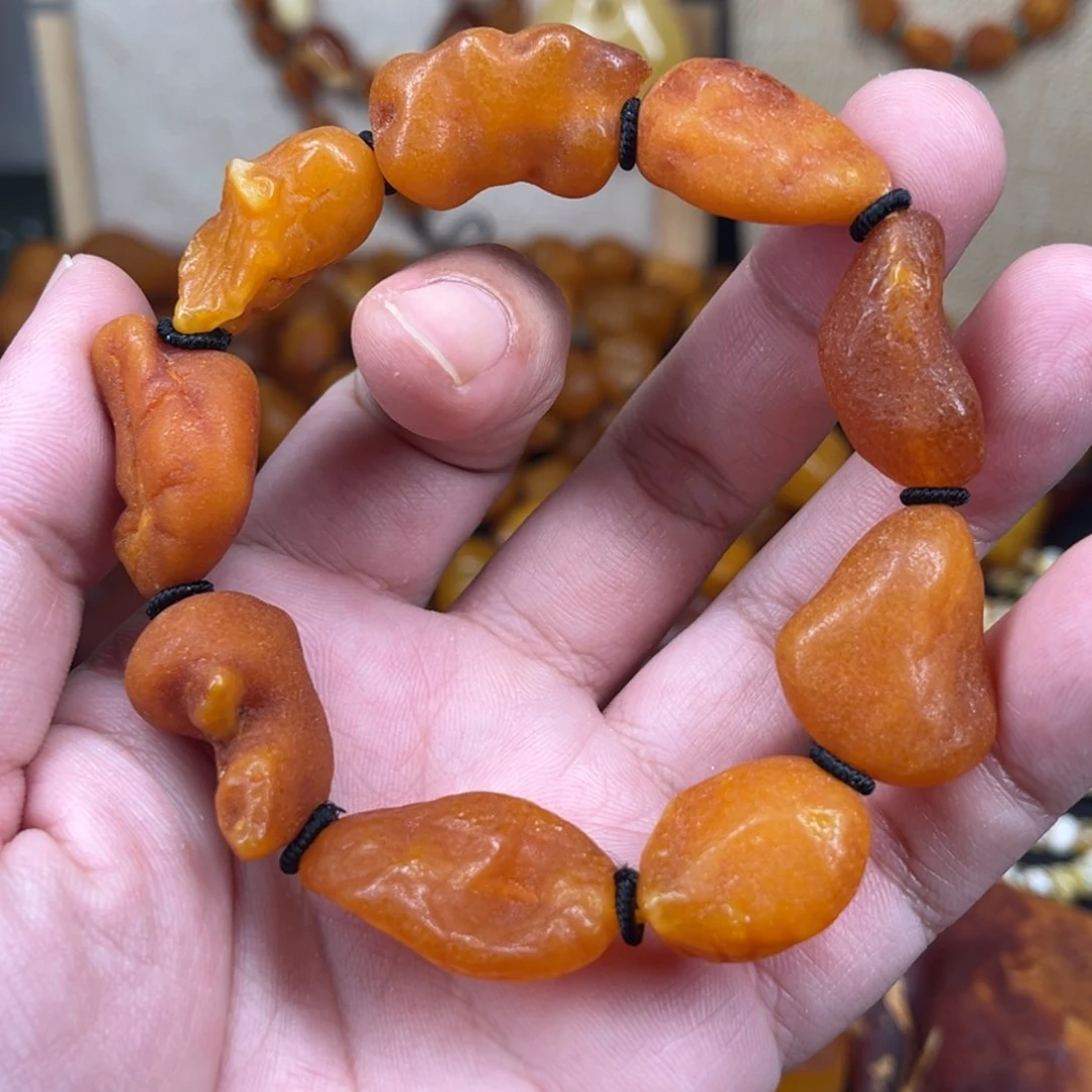 未镶嵌琥珀珠宝奇石