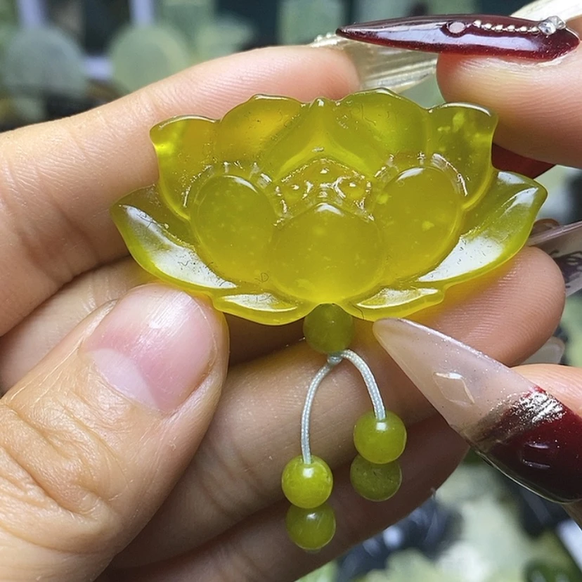 【闪购商品】蛇纹石玉颈饰未镶嵌