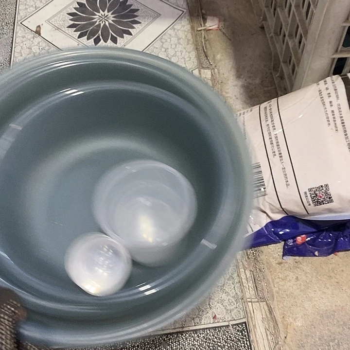 开饵盆一套，，，，，，