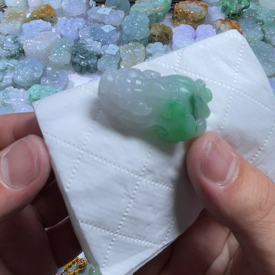 定制翡翠未镶嵌天然