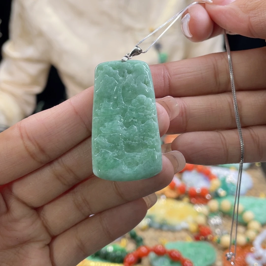 翡翠颈饰未镶嵌代编织
