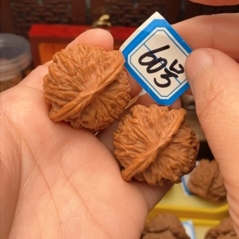 文玩核桃吊坠天地38