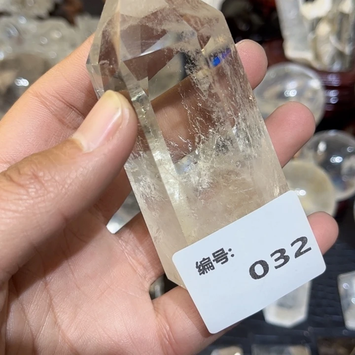 水晶摆件未镶嵌六棱柱