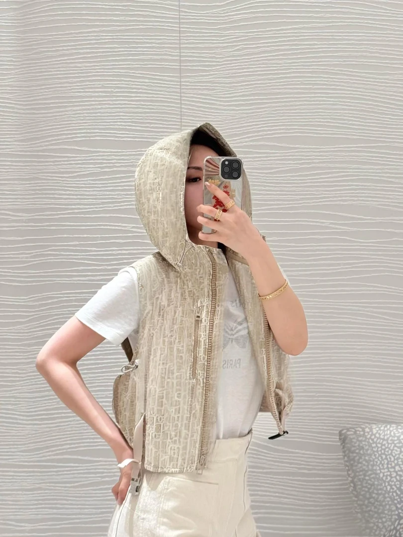 「长芯」25S夏季轻奢藤格纹重工编织刺绣无袖马甲外套 YZ24K01158