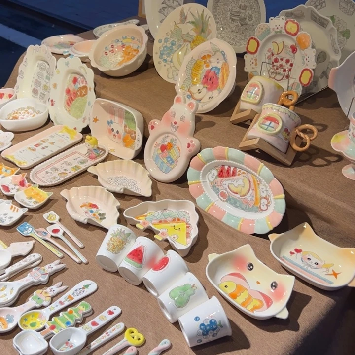 35。         陶瓷