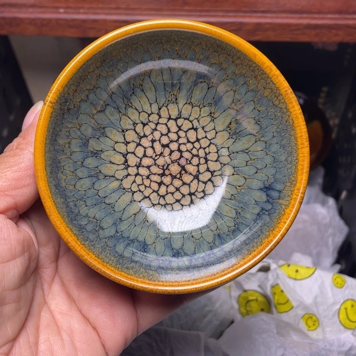 茶盏你是谁呢是吗不是