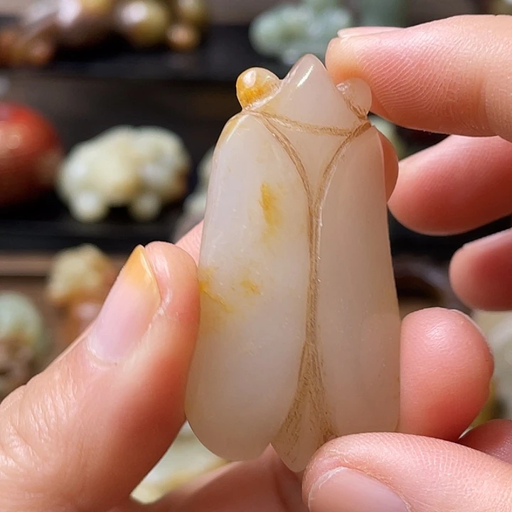 和田玉（糖玉）未镶嵌颈饰