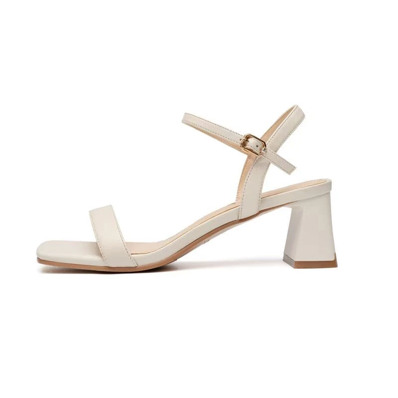 783-3米色小中跟凉鞋断码清仓