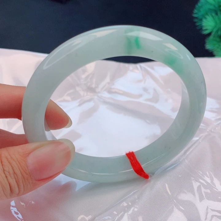 未镶嵌手镯翡翠58圈